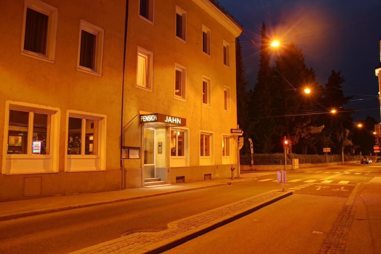 Pension Jahn Salzburgo Habitación foto